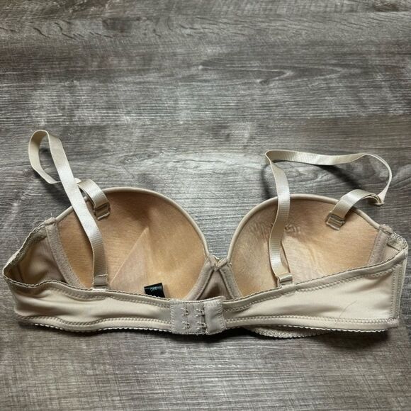 Body Candy Strapless Bra Size 34C - Picture 3 of 7